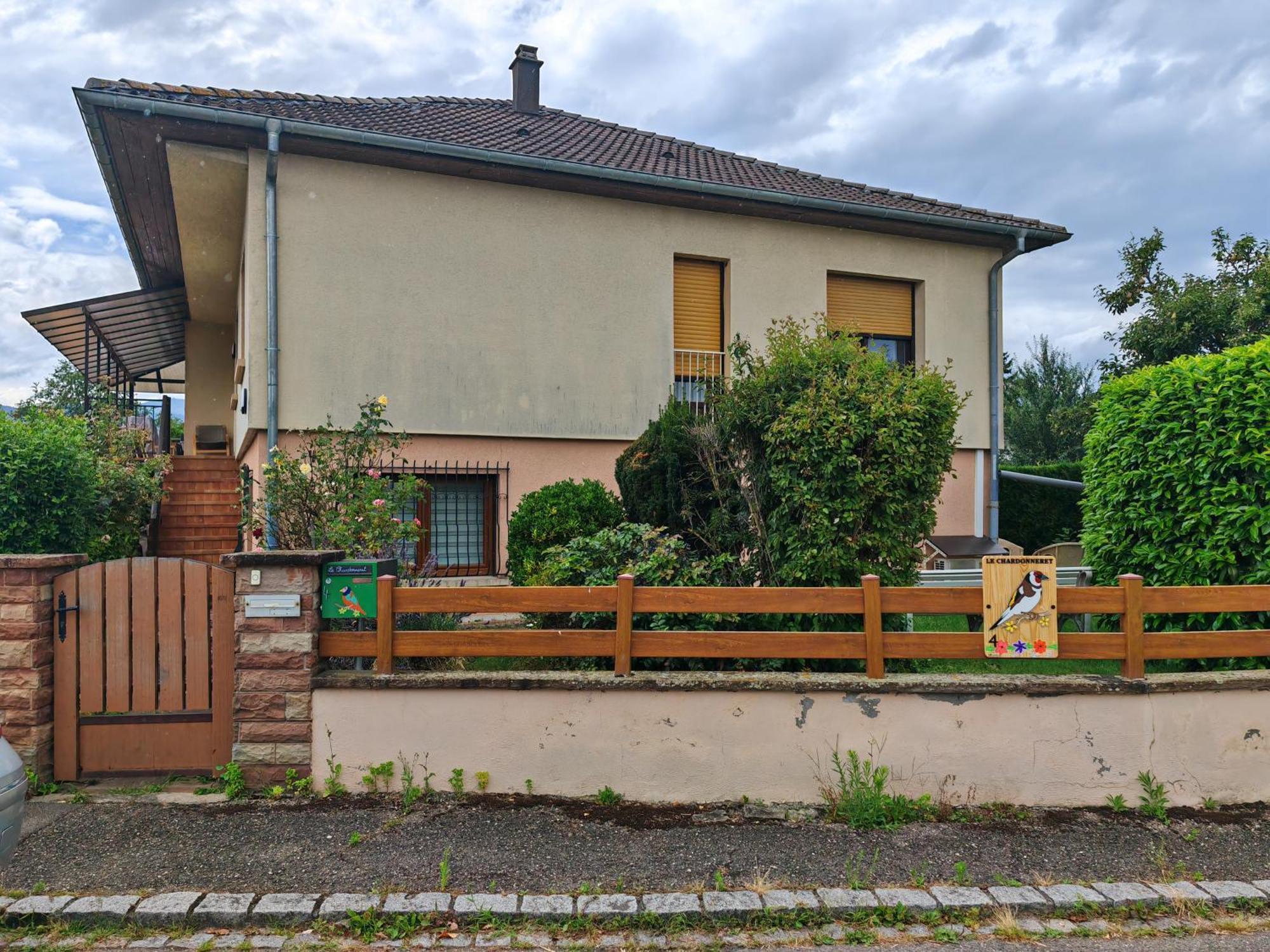 Appartement " Le Chardonneret " Issenheim Екстериор снимка